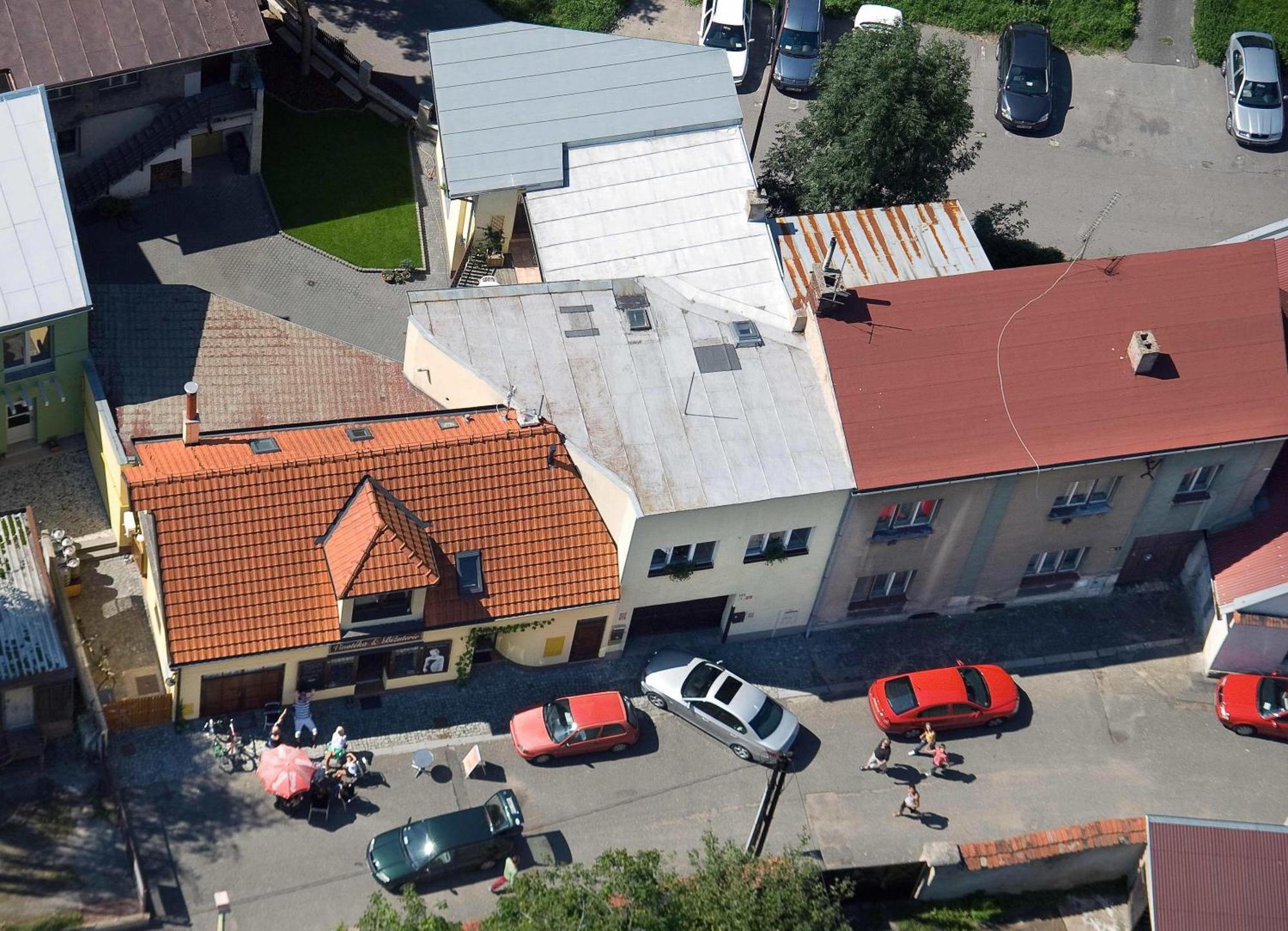 Penzion U Vinoteky Nymburk Buitenkant foto
